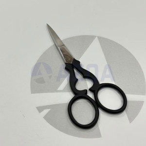 Ciseaux à broder en acier inoxydable à manche élégant, à tranchant aiguisé, outil de couture et de bricolage pour petits projets domestiques - Product Image 2