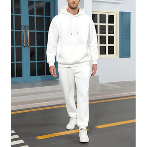 Ensemble de pulls personnalisés Urban-Edge – Impression à chaud à contraste élevé sur coton biologique épais - Product Image 2