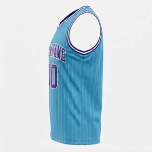 Tenue de sport, uniforme de basketball respirant avec logo brodé, faible MOQ, ensemble d'uniformes de basketball personnalisés - Product Image 3