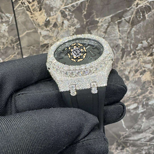 Reloj de Lujo con Incrustaciones de Moissanita, 46 mm, Números Romanos, Correa de Goma Negra, Estilo Hip Hop, Acero Inoxidable, Cuarzo, Personalizado - Product Image 2