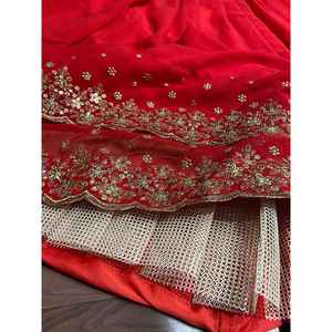 Belle tenue de soirée brodée Lehenga Choli robes de soirée élégantes - Product Image 1