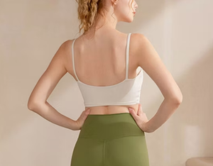 Soutien-gorge de sport pour femme, anti-choc, sans coutures, respirant, avec empiècements en maille, dos nageur, pour fitness et yoga - Product Image 4