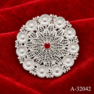 MOLL JEWELLERS Broche de Flor Chapado en Oro para Mujer, Joyería de Boda, Broches de Aleación de Zinc con Engaste de Zirconia A-32038 - Product Image 4