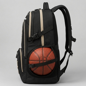 Bolsa de baloncesto personalizada con compartimentos espaciosos, tela resistente, correas ajustables y diseños personalizados del equipo. - Product Image 4