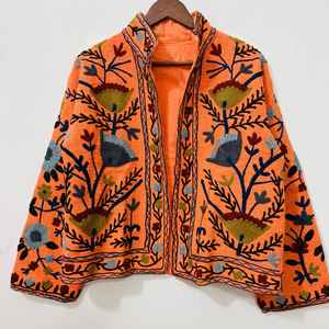 Chaqueta Bomber de Algodón Hindú Hecha a Mano para Mujer, con Bordado Kantha, Tejida y Transpirable, Estilo Boho Étnico, Regalo para Ella - Product Image 2