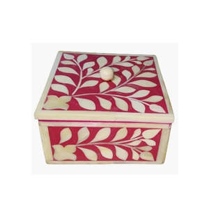 Luxury Engraved Rectangle Bone Inlay Jewelry Box with Christmas Artistic Pattern <b>for</b> Elegant Bedroom and <b>Dressing</b> <b>Table</b> Decor - Product Image 3