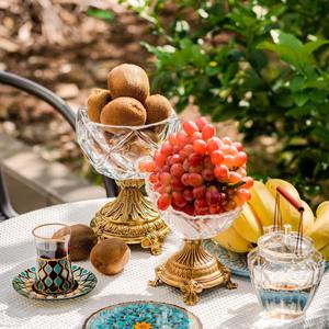 Cuenco Decorativo de Vidrio con Base de Metal Dorado para Exhibición en Mesa del Hogar, Uso Diario, Decoración para Fiestas y Eventos, de la India - Product Image 6