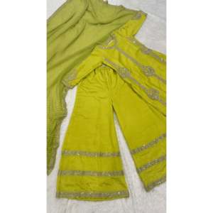 ชุดปาลาซโซสีเขียวสวยงาม งานปักเลื่อมและซารี สำหรับงานปาร์ตี้ ไซส์ XL ของ FB Designer เสื้อผ้าและเครื่องประดับมุสลิมแบบดั้งเดิม - Product Image 4