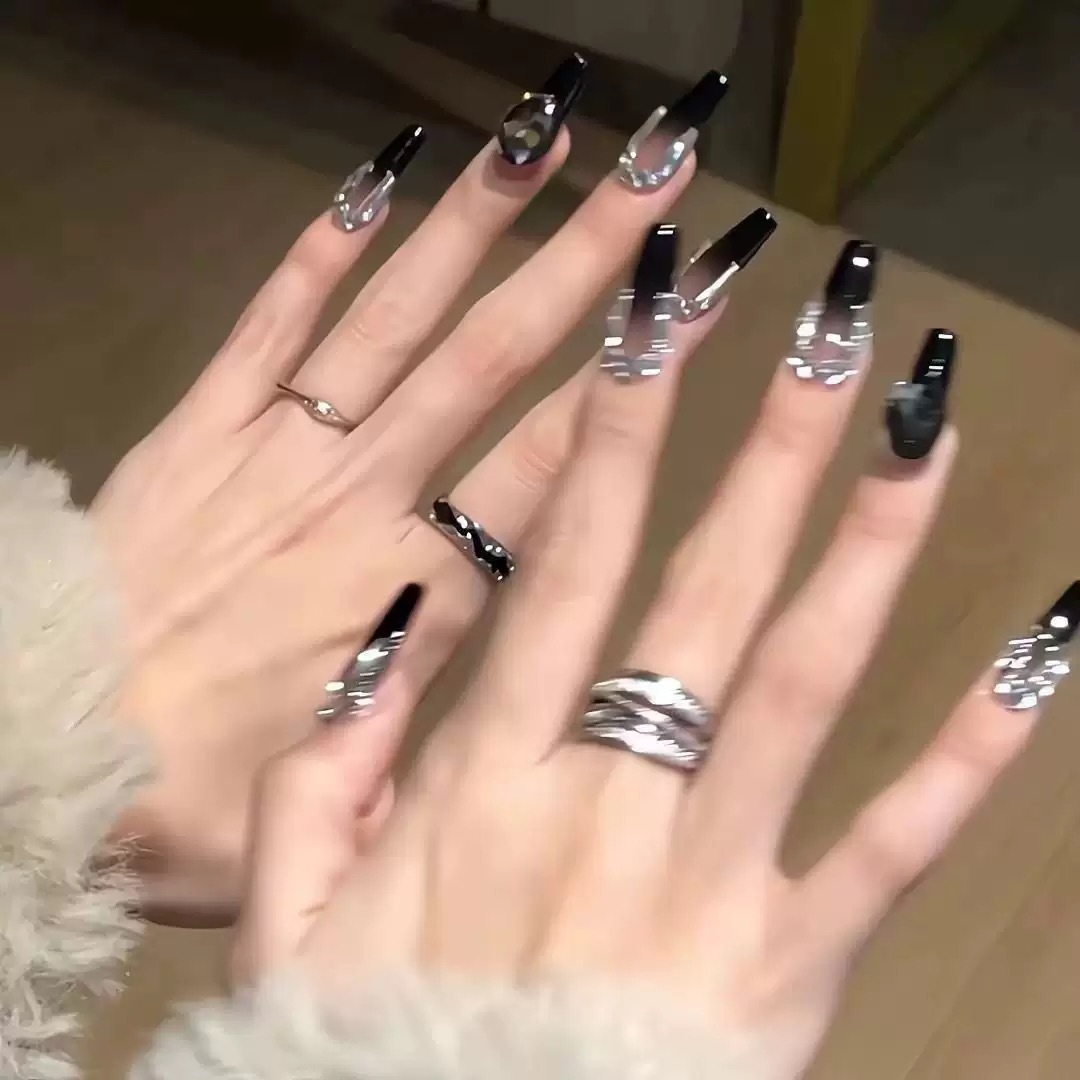 E29