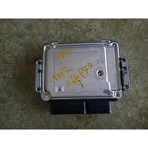 Porter Usó ECUs y Módulos de Computación 391044A301 - Product Image 2