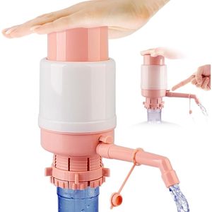Bomba de Agua Manual Portátil con Tubo Extra Corto, Dispensador Manual para Botellas de Agua de 5 Galones, para Agua Potable - Product Image 1