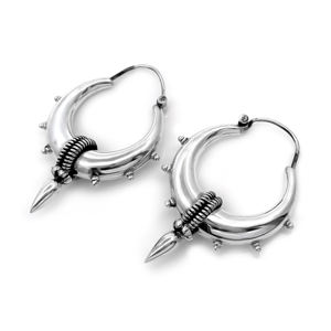 Pendientes de Aro con Púas Estilo Punk para Mujer Silver Mountain SKU7664 con Granate en Plata de Ley 925 Marcada, Ideales para Bodas y Fiestas - Product Image 2