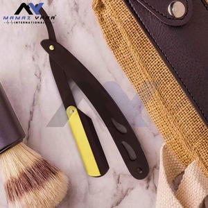 Kit de rasoir de barbier professionnel à lame unique avec logo personnalisé, en acier inoxydable noir et or, type Shavette, avec étui de voyage - Product Image 4