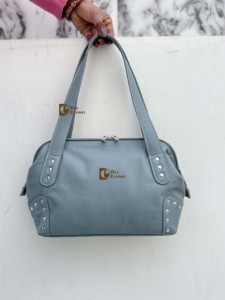 กระเป๋าโท้ทหนังแท้รุ่นใหม่ล่าสุดปี 2026 กระเป๋าสะพายเก๋ไก๋ หนังแท้ ขายดี กระเป๋าดีไซน์เนอร์ขนาดใหญ่สำหรับผู้หญิง ใช้งานได้หลากหลาย - Product Image 4