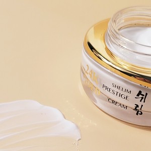 Crema Facial Reafirmante Antiedad con Niacinamida y Oro 24K SHELIM PRESTIGE para Todo Tipo de Piel, Uso Diario, con Empaque con Estampado Dorado - Product Image 2