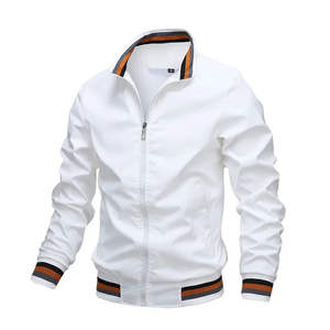 Chaqueta Softshell para Hombre de Color Sólido, Fabricada con Poliéster y Spandex, Sostenible, Duradera, Ligera y Resistente al Viento - Product Image 2