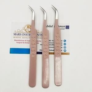 Pinzas Curvas de Aislamiento con Diseño de Corazón para Extensiones de Pestañas, Agarre Perfecto, Pinzas de Acero Inoxidable - Product Image 2