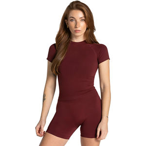 Camiseta de Mujer de Alta Calidad, 100% Algodón y Spandex, Manga Raglán, Corte Ajustado, Diseño Personalizado con Impresión y Logotipo - Product Image 1