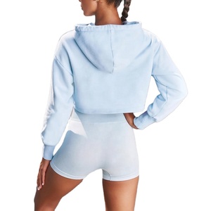 Sudaderas con capucha con cordón para mujer de Color a la moda personalizadas, conjunto de pantalones cortos de entrenamiento para mujer, Top corto holgado de algodón transpirable, Sudadera corta - Product Image 6