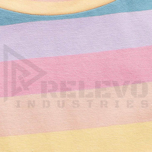 Camiseta de Algodón 240 GSM para Hombre, Diseño Arcoíris Multicolor, Corte Holgado, Estilo Casual Urbano, Calidad Premium - Product Image 3