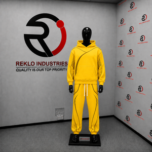 Conjunto Deportivo Personalizado Amarillo para Hombre, Sudadera con Capucha Oversize y Pantalones Jogger, Estampado Gráfico, Ropa Deportiva Urbana, Venta al Por Mayor OEM - Product Image 3