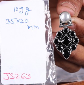 Pendientes Colgantes de Perlas Oxidadas al por Mayor para Amantes de la Joyería |   Joyería Étnica Hecha a Mano con Baño de Plata Antigua |   Pendientes Boho de Moda al por Mayor - Product Image 2