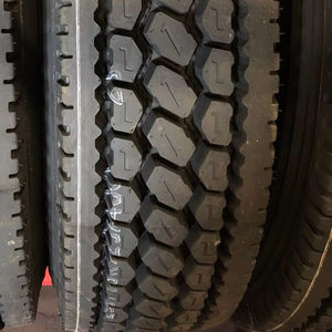 Neumáticos Radiales para Camión de Carga Pesada con Cámara de Caucho Natural 195/55R16, Marca Personalizada, con 5 Años de Garantía - Product Image 1