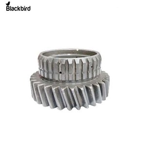 Engranaje R120607 con 33/32 Dientes Compatible con JD3029,5045,5055,5065,5075,5050,5060,5076,4045,5080,5082,5090,5103,5203,5303,5403,5200,5300,5400 - Product Image 1