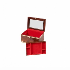 Boîte à bijoux en bois brillant avec tiroir coulissant, organiseur de bijoux multi-compartiments doublé de velours pour bagues et colliers - Product Image 2