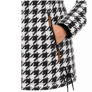 Chaqueta Parka Impermeable de Invierno para Mujer, con Bolsillos Utilitarios, Capucha Ajustable y Logotipo Personalizado OEM - Product Image 5
