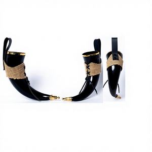 Mug à vin Viking de style vintage haut de gamme 200ml-300ml, style américain, en corne de bœuf, avec support, pour anniversaire, écologique, compatible lave-vaisselle - Product Image 1