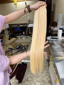 Tendance 2024 Bonestraight Make 613 Bundles de couleur Cheveux humains vietnamiens bruts pour les têtes d'entraînement pour les femmes noires Modèles féminins - Product Image 6