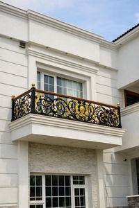 Barandilla de balcón de hierro forjado estilo europeo; resistente al óxido, fácil de montar, con motivos florales bañados en oro. - Product Image 4