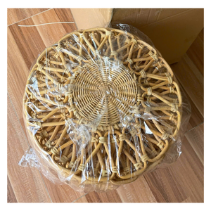 Set de table en rotin naturel fait main avec motif floral |   Assiette décorative pour table à manger - Product Image 1