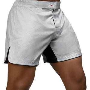 Shorts MMA en gros pour hommes – Entraînement, combat, fitness, sport – Légers, séchage rapide, impression personnalisée - Product Image 3