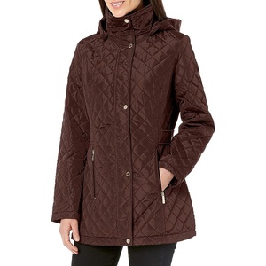 Chaqueta Acolchada con Capucha para Hombre, Color Marrón, Estilo Casual de Invierno, Cuello Alto, Cierre de Cremallera, Relleno de Plumón, Corte Regular, Logotipo Frontal - Product Image 1