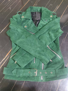 Chaqueta Varsity de Mujer Elegante de Primera Calidad, Diseño Premium con Cremallera, Cuero Genuino, Impermeable, Transpirable, Resistente al Viento, con Forro Satinado - Product Image 4