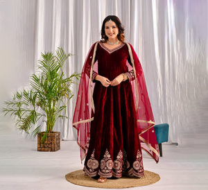Ensemble de robe longue indienne Readymade et Dupatta, velours à coutures complètes avec fil avec paillettes tenue de fête de travail pour femme - Product Image 1