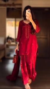 Lanzamiento de Nueva Colección: Kurti de 3 Piezas, Salwar Kameez de Moda, Hermoso Dupatta con Bordado y Lentejuelas, Estilo Moderno para Fiestas y Bodas - Product Image 2