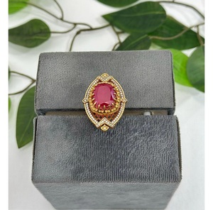 Anillo Ajustable de Latón Chapado en Oro de Primera Calidad Clásico para Mujer, Colección para Bodas y Fiestas - Product Image 2