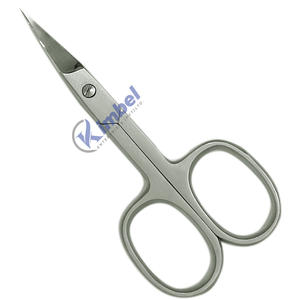 Tijeras de manicura de acero inoxidable de alta calidad con punta afilada para el cuidado de las uñas y cutículas. - Product Image 6