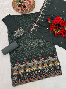 Salwar Kameez Moderne Semi-Cousu en Faux Georgette Brodé pour les Occasions de Diwali, Mariages et Fêtes - Product Image 6