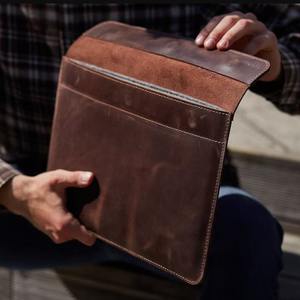 Sac à bandoulière en cuir véritable souple fait main de luxe avec logo personnalisé pour homme, moderne, portable et de haute qualité, pour ordinateur portable - Product Image 5