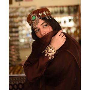 Hermoso conjunto de traje de fiesta con bordado Zari Trabajo Talla XL - Product Image 1