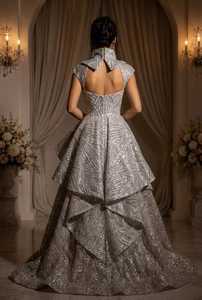 Vestido de Novia sin Mangas con Cuentas Hechas a Mano, sin Tirantes, con Bordado de Cristales, Falda de Satén Drapeada, Cintura Natural, Largo hasta el Suelo con Cola Barrida - Product Image 4