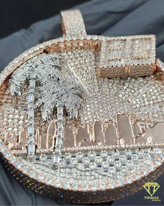 Colgante Redondo de Lujo Skyline, Completamente Engastado con Diamantes VVS Cultivados en Laboratorio, con Plata de Ley 925 para Hombre - Product Image 3