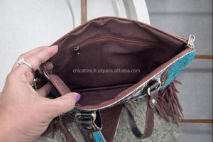 Sac fourre-tout en cuir de vachette occidental, cuir sculpté à la main, franges en cuir, sac à main élégant, sacs en cuir pour femmes, multi-usages - Product Image 6