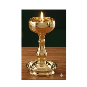 Lampe à huile en laiton artisanale traditionnelle en forme de lotus pour la décoration de la maison, idéale pour le Puja et le temple de Diwali - Product Image 1