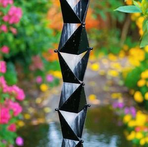 Cadena de Lluvia con Diseño Geométrico y Acabado en Metal Negro para un Flujo de Agua Eficiente y Decoración de Jardín Contemporánea - Product Image 2