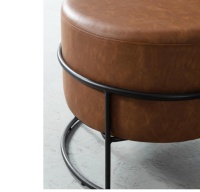 Pouf rond en cuir PU avec pieds en métal noir, tabouret moelleux pour salon, vente directe d'usine